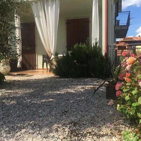 Appartamento Sofia Lazise Exteriör bild
